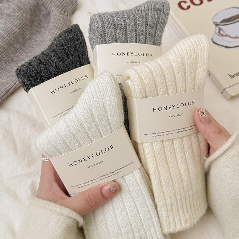 Wool Socks Children'S Medium Tube Socks Season Warm And Piled Thickened Versatile Solid Color Retro Cashmere Stacking Socks