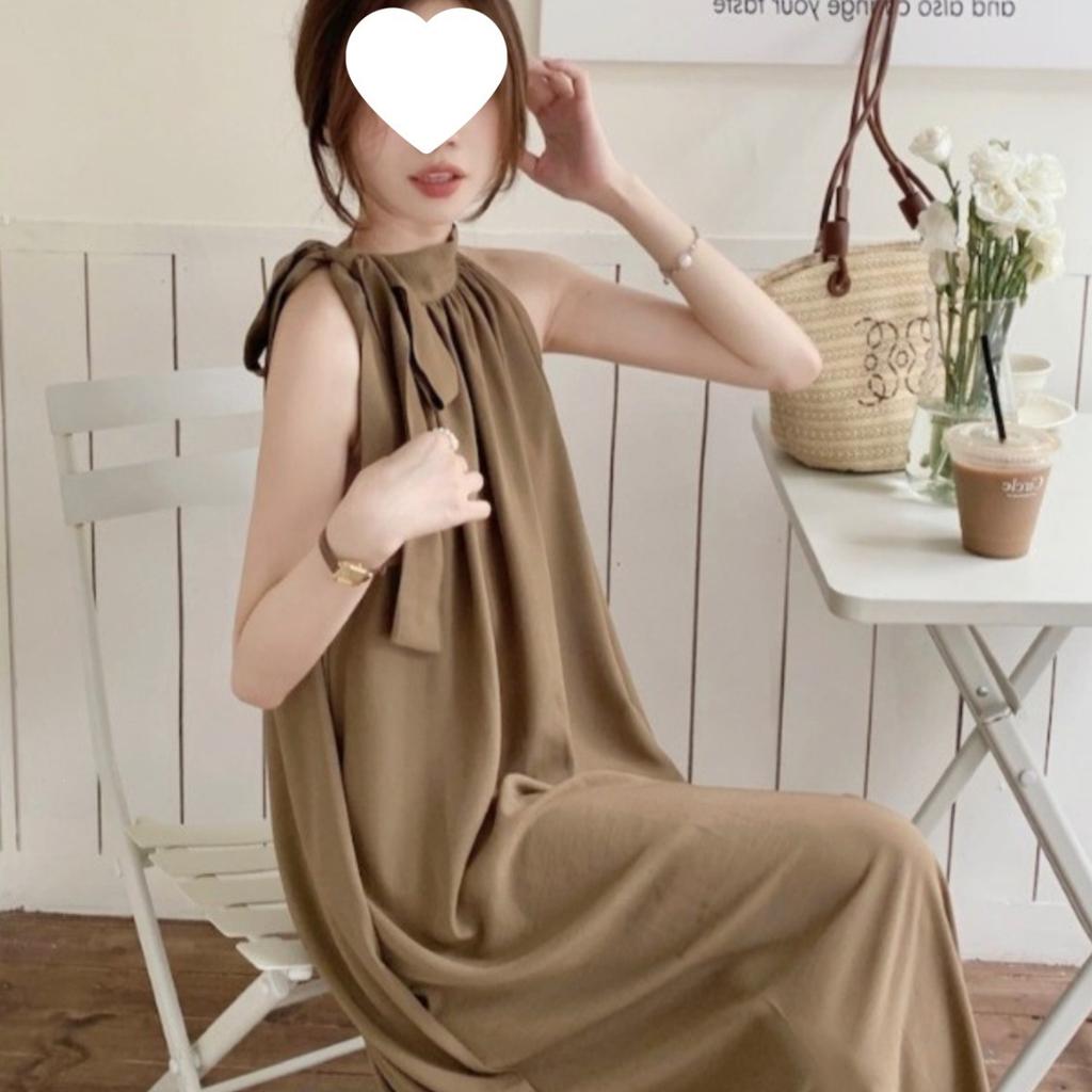 French Off-the-shoulder Vest Dress for Women's Summer New Straps Design Sense and Thin Temperament Holiday Style Dress