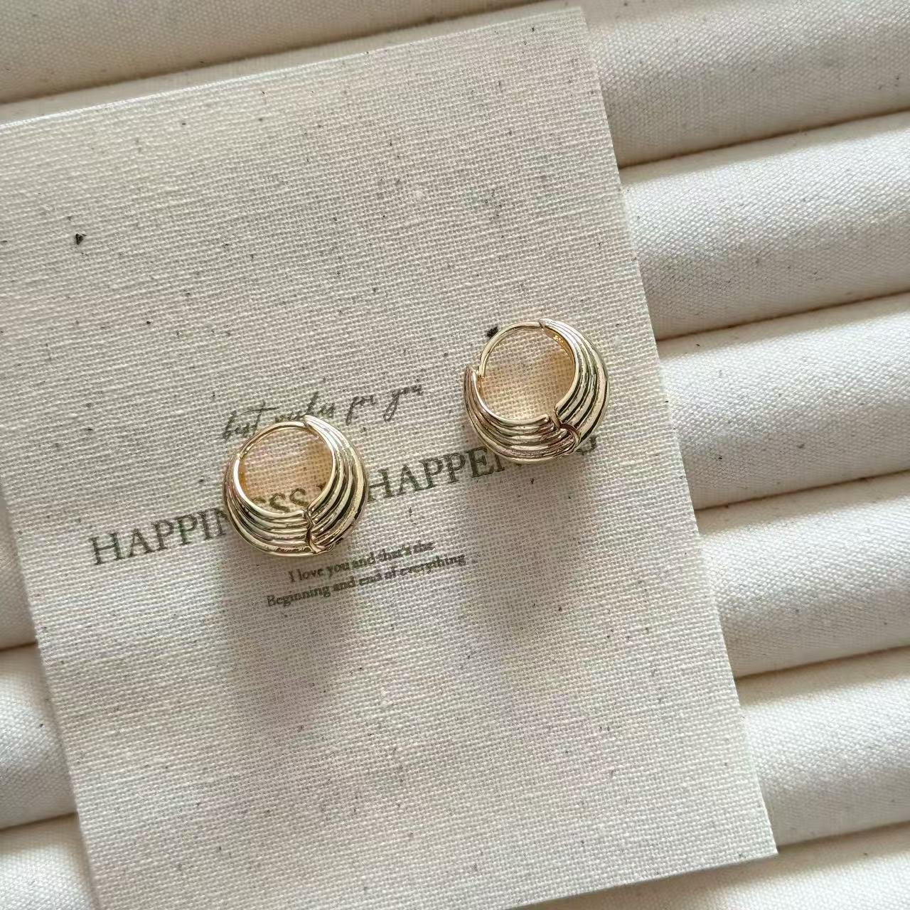 Минималистичные золотые геометрические серьги-кольца - Простые медные каффы для женщин, Элегантные серьги в стиле легкой роскоши