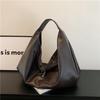 Trendy Large Capacity Women's Fashion Tote - Casual Single Compartment Underarm Bag