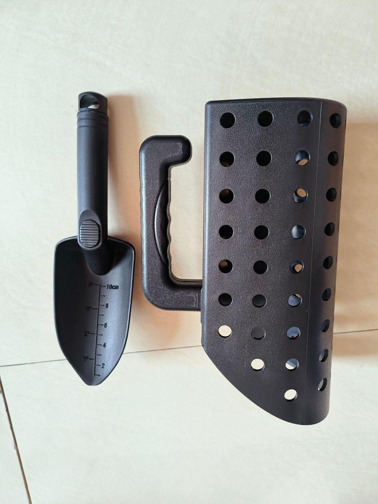 Children's Beach Treasure Hunting Toy Set: Sand Shovel, Timer, Scoop, Metal Detector, ABS Filtering Tools