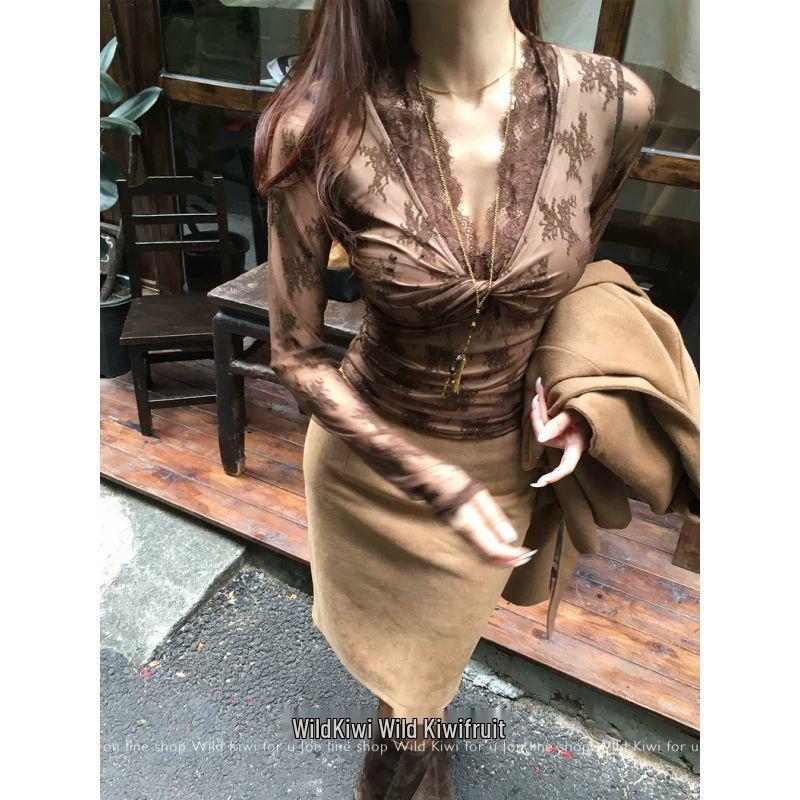 

American Retro Hot Girl V-neck Lace Long Sleeve Slimming T-shirt for Women (Autumn) Small кофейный