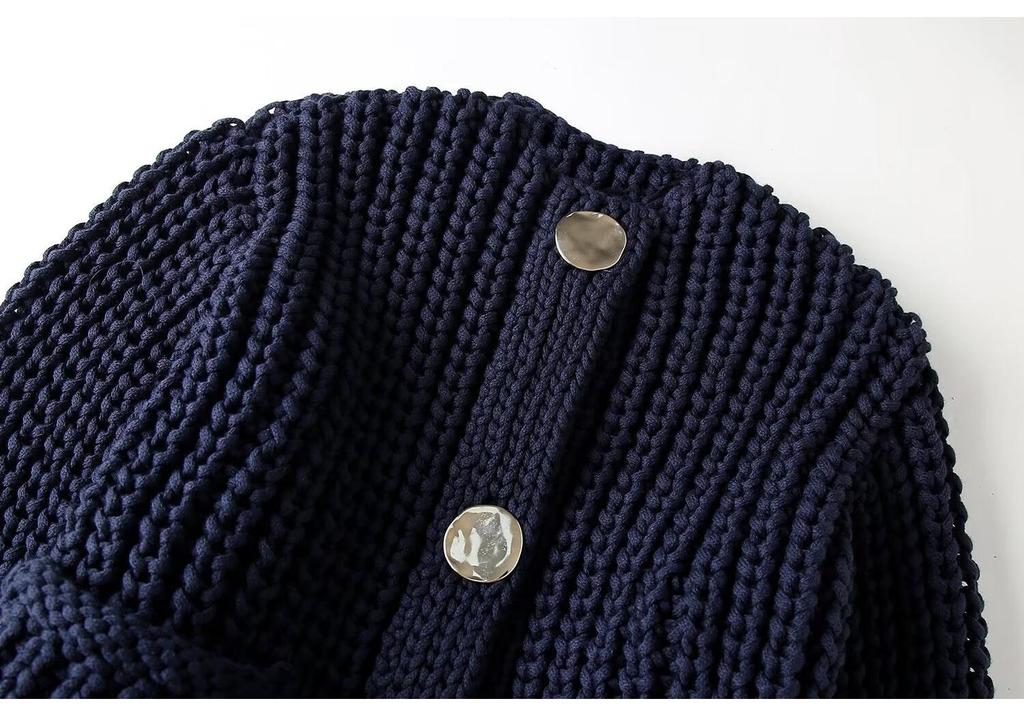Women's Chunky Knit Round Neck Sweater - European & American Street Fashion