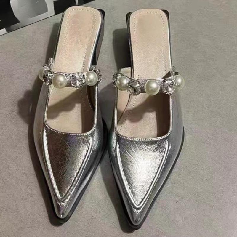 Fashion Summer New Baotou Cool Mopping Fashion Pointed Toe Shallow Mouth Pearl One-line Strap Versatile Simple Square Heel Half Slippers