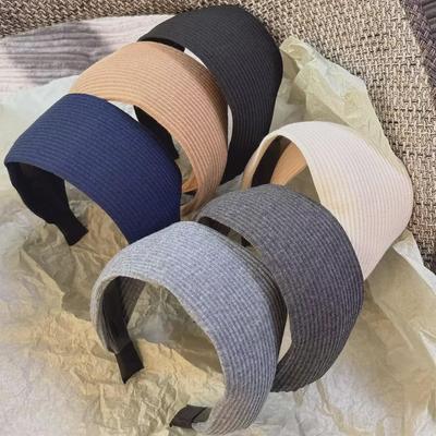 Yi Mengling Graues Gestricktes Stirnband: Stilvolles, breites, fitnessfreundliches Haaraccessoire für Frauen