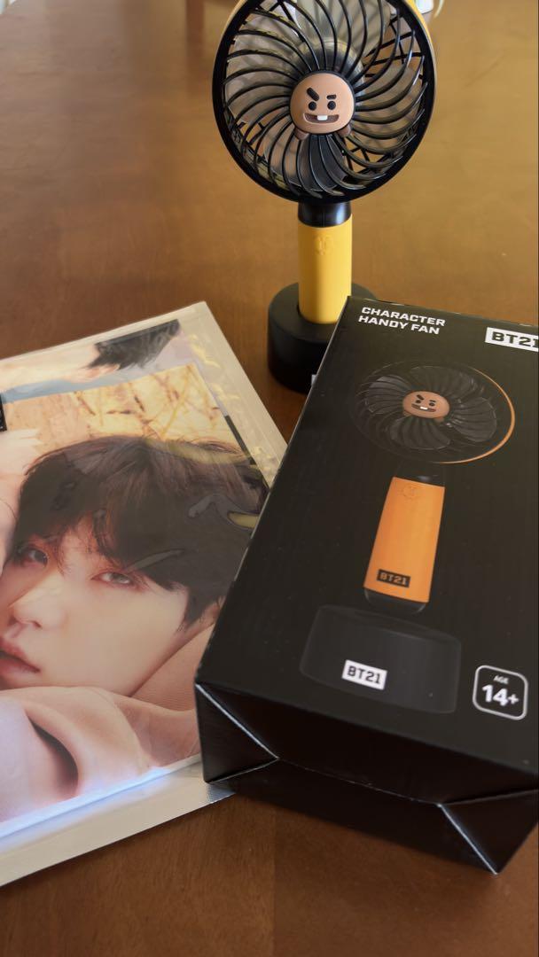 

[USED] BT21 SHOOKY Handy Fan with Bonus Included, Suga, BTS, Bangtan