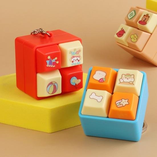4-Keys Keyboard Fidget Toy with Light Sound Cartoon Keyboard Finger Clicker Toy Decompression Button Fidget Keychain Stress Relief Desk