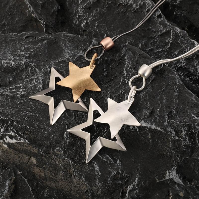 Fashion Trend Light Luxury Niche Sense Collarbone Chain Temperament Simple Cold Wind Five-pointed Star Hollow Necklace