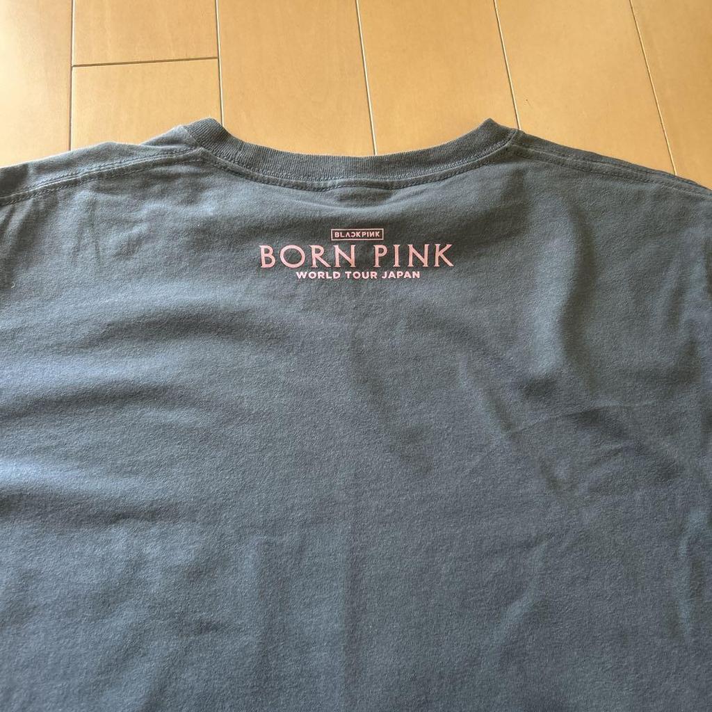 [USED] BLACKPINK BORN PINK T-shirt M