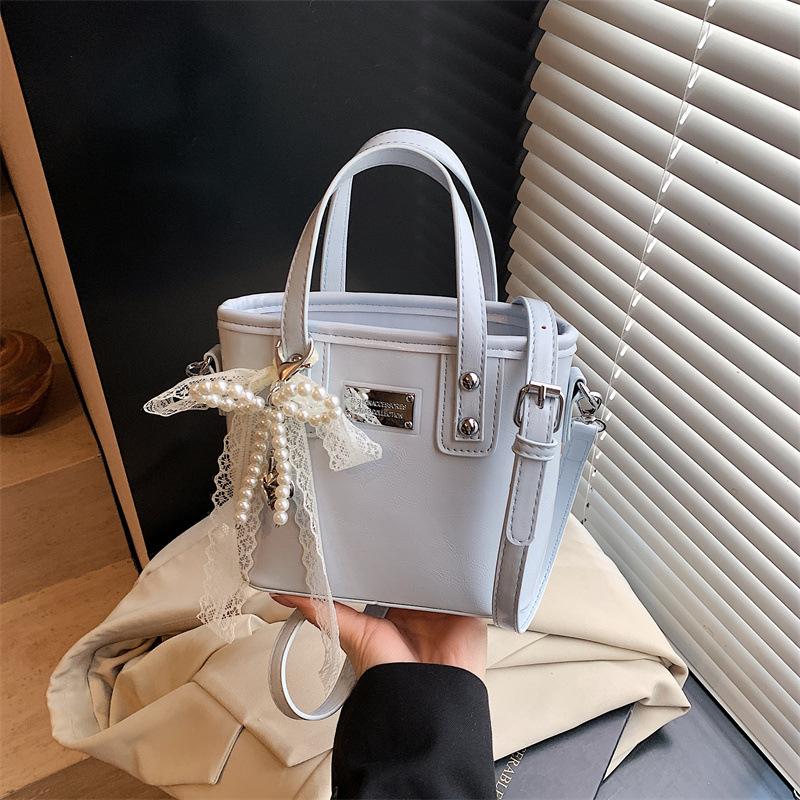 2025 summer high-end exquisite handbag bag women's shoulder messenger bag fashionable versatile bucket bag