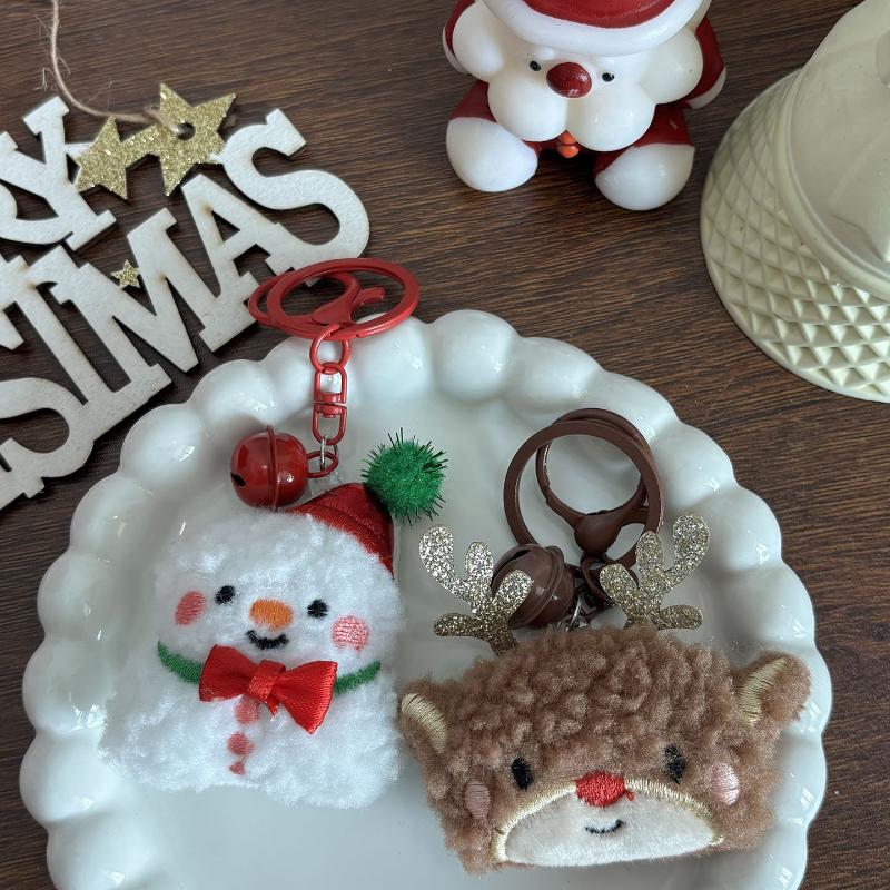 Cute Christmas Plush Doll Keychain Cartoon Santa Claus Snowman Christmas Tree Backpack Pendant Decorative Accessories Gift