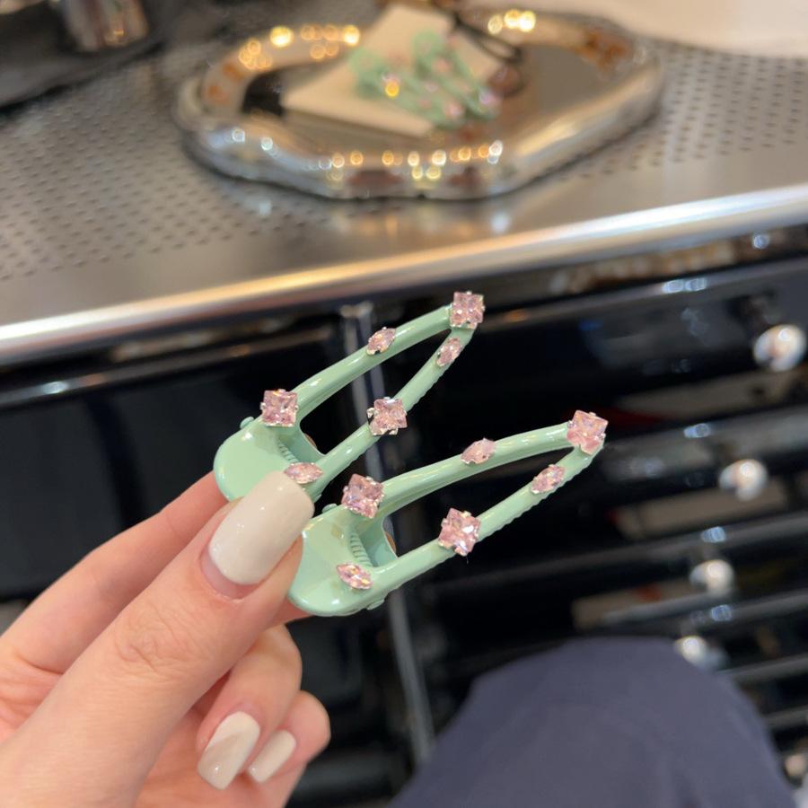 Zircon square water drop hollow side hairpin, Korea Dongdaemun temperament duckbill clip versatile sweet fashion hair accessories