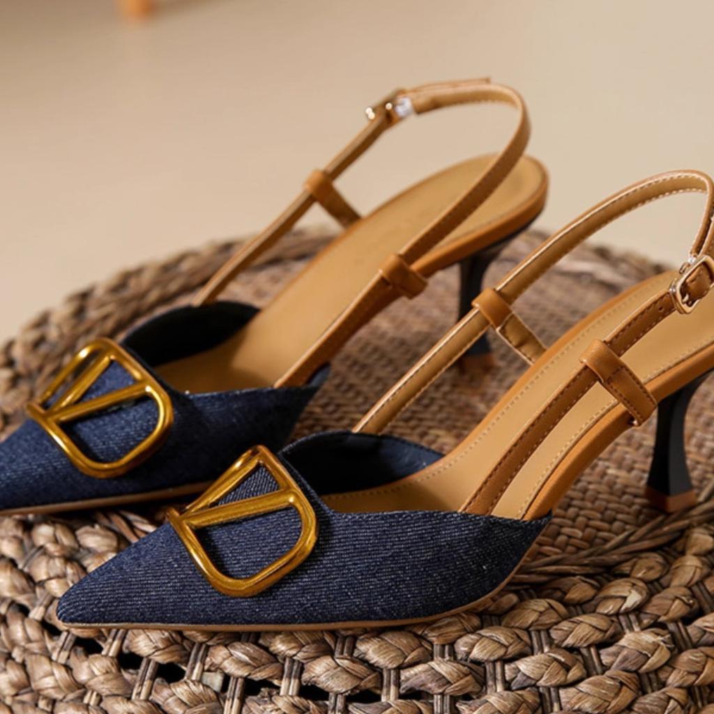 Premium sense elegant pointed thin heel single shoes spring and autumn new beautiful temperament versatile denim high heel sandals