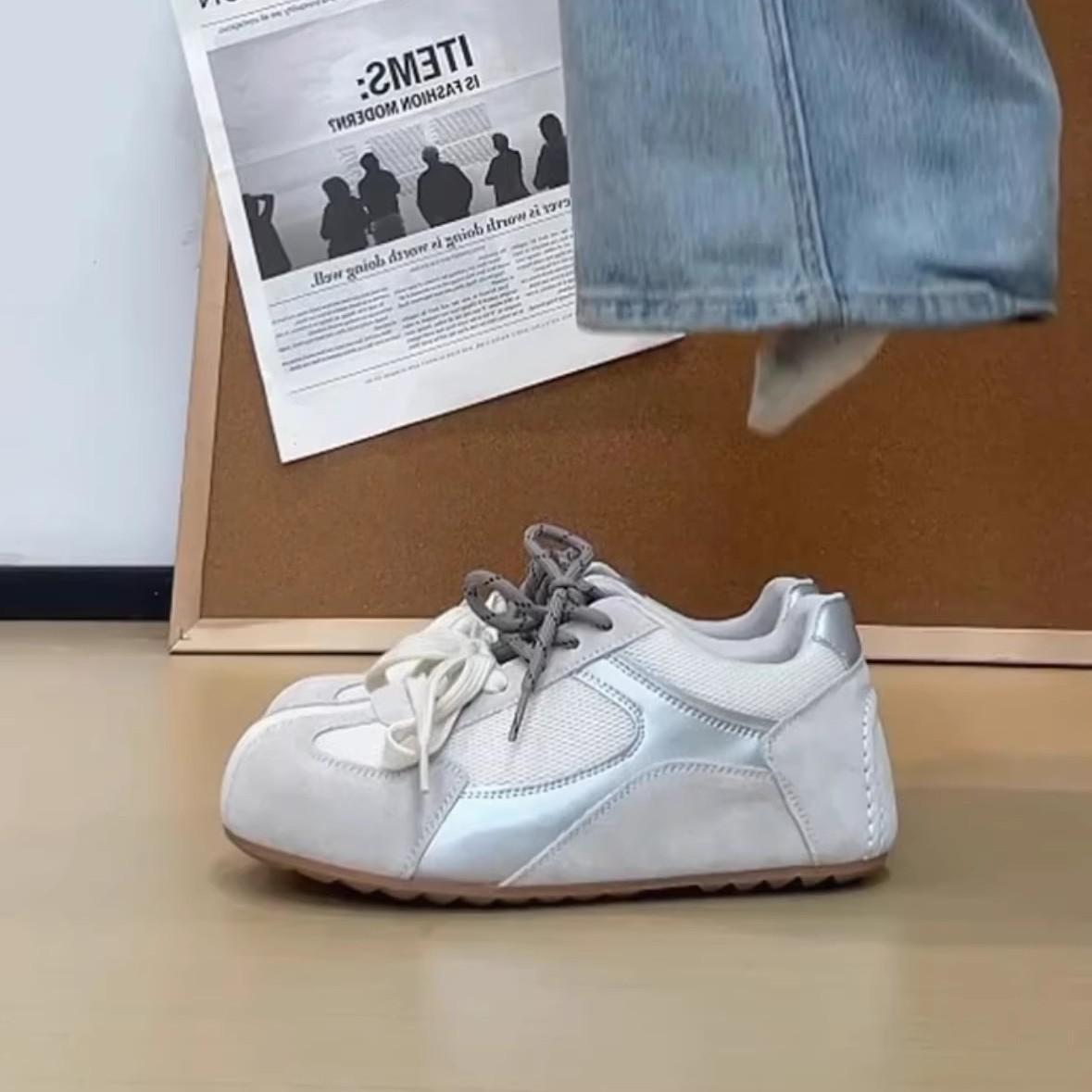 

Women Board Shoes Spring Autumn New Vintage Outdoor Non Slip Vulcanized Shoes Lightweight Comfortable Lace Up Casual Flats 35 серебряный