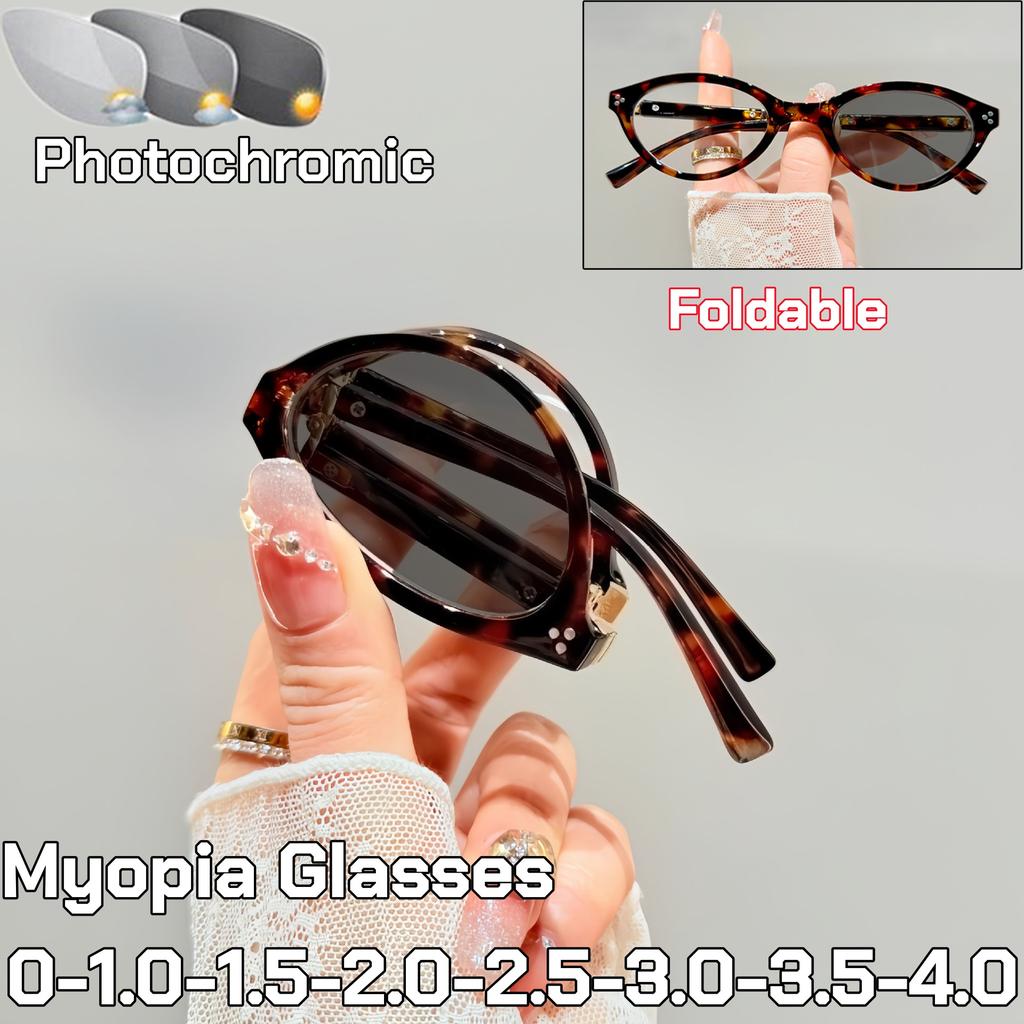 Oval Frame Foldable Photochromic Myopia Glasses Women Portable Ultralight Anti-Blue Light Color Changing Near Sight Eyeglasses