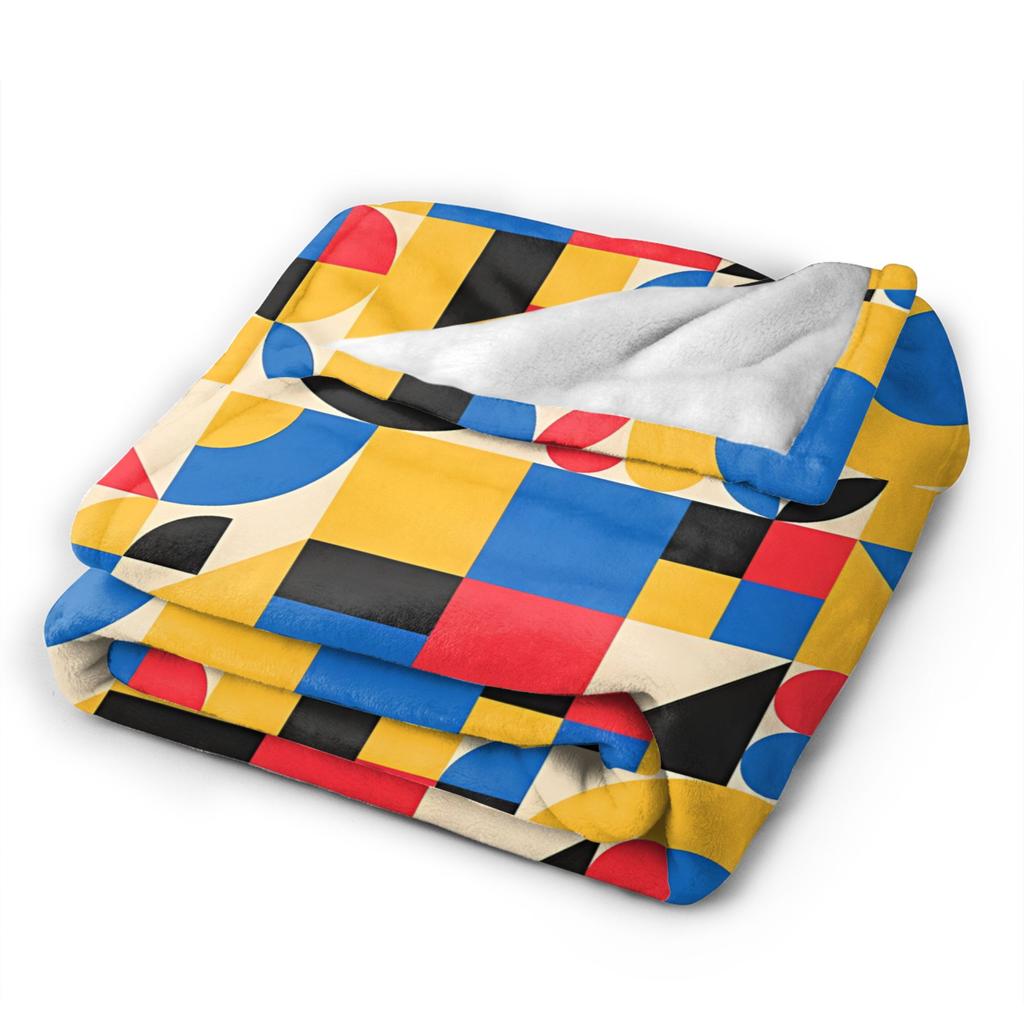 Bauhaus Modern Geometric Pattern Flannel Blankets Super Soft Throw Blanket for Couch Bed Travel Bedspread Sofa Bed Cover