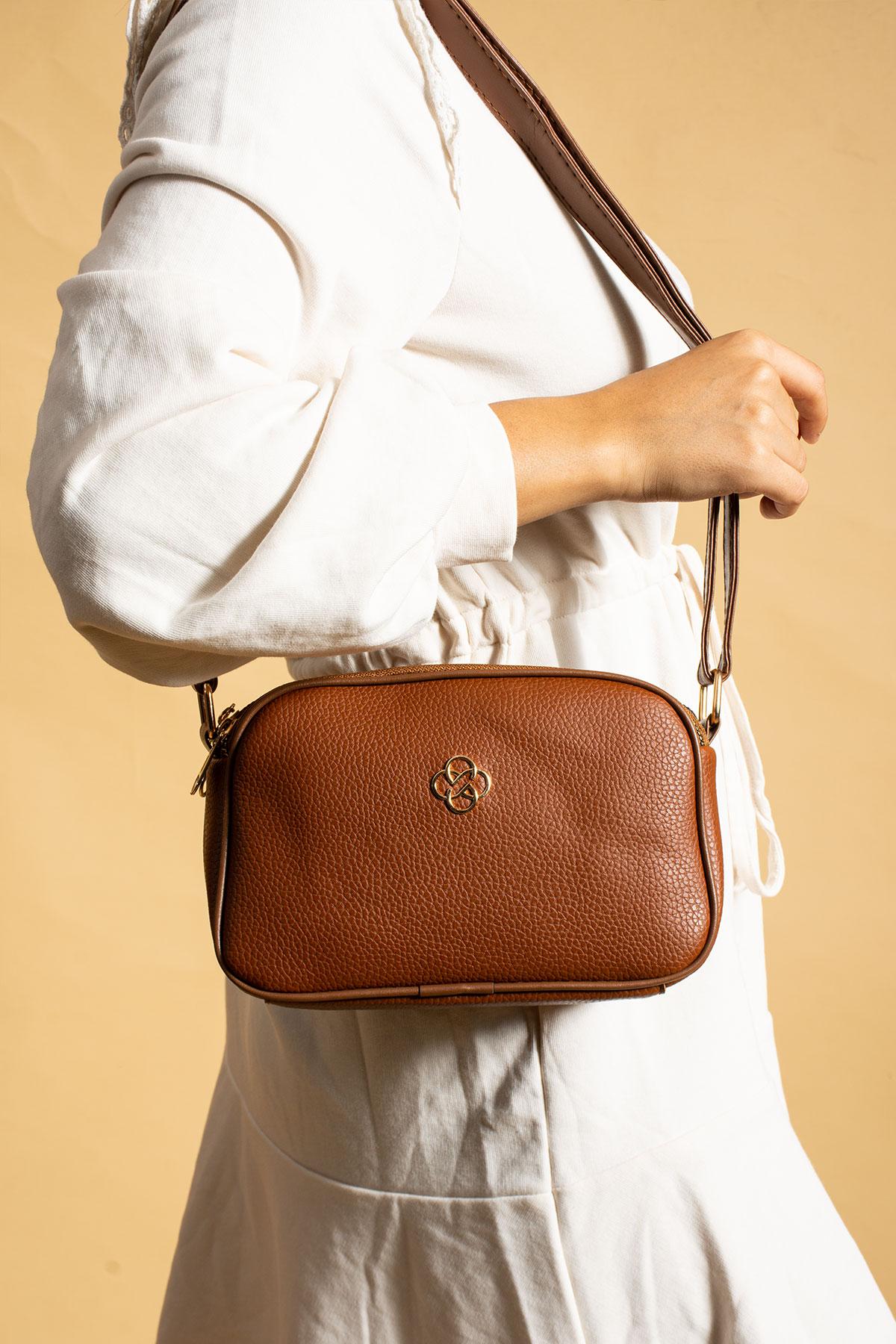 

Женская сумка через плечо с регулируемым ремнем на молнии с 4 отделениями BAG5006-23 One Size серый