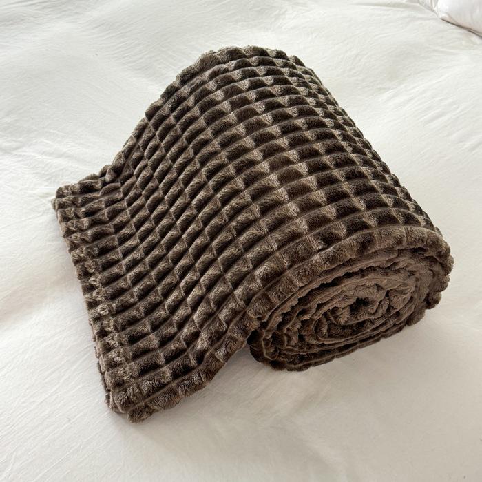 Thickened Plush Blanket - Wide Stripe, Grid Cut, Imitation Rabbit Fur, Small Flannel Blanket, Machine Washable