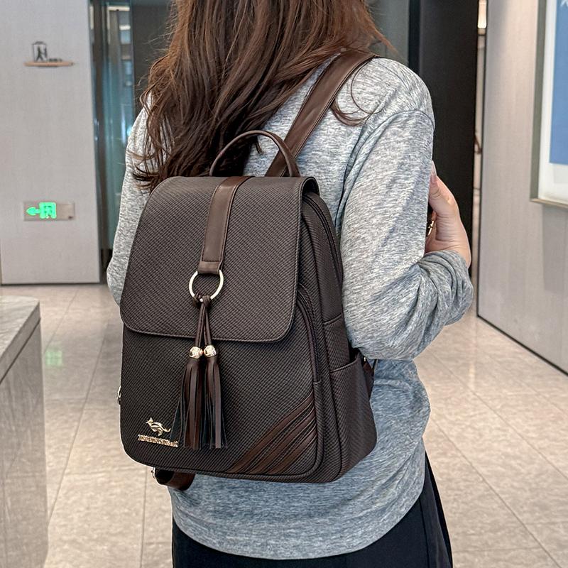 Large Capacity Backpack Women's Lightweight Commuter Backpack