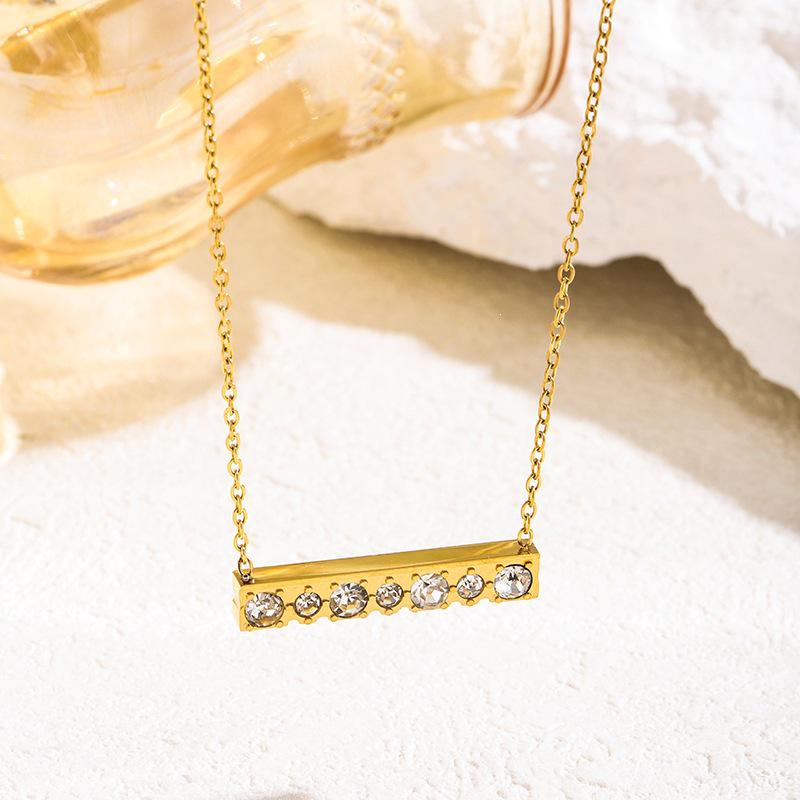 Minimalistische Einzelreihen-Diamant-Anhänger-Halskette - Edelstahl Trendiges Vielseitiges Design