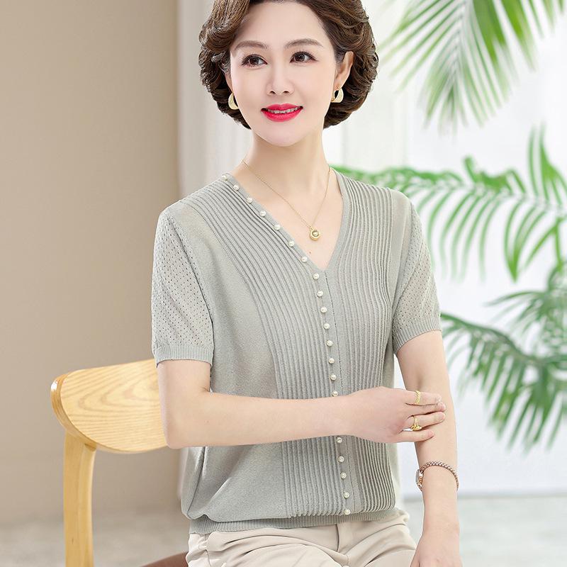 

Мамин летний вязаный топ с V-образным вырезом и короткими рукавами, украшенный бисером 2025: Свободный, Дышащий Однотонный для Среднего и Пожилого Возраста XL (suggested for 120-135 lbs) синий