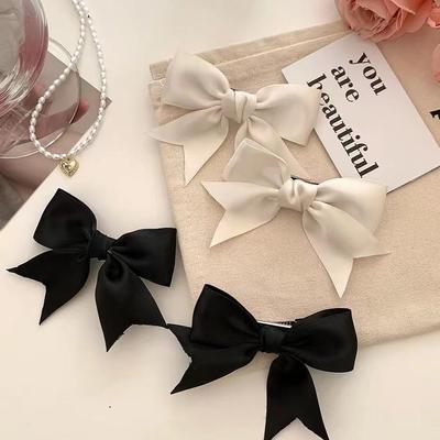 Super Sweet Bow Braid Hair Clip for Side Bangs - Cute New Trendy Headwear.