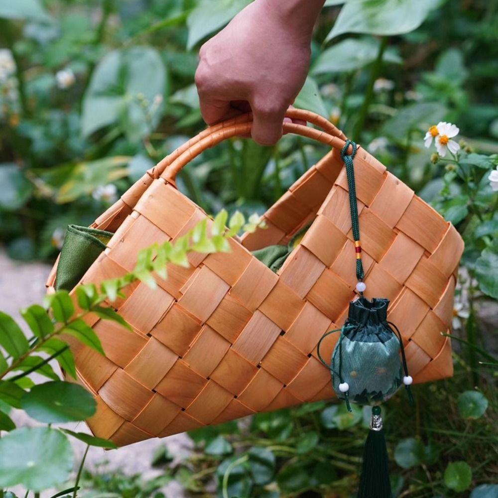 Creative Packaging Gift Basket Wooden Hand-held Basket Storage Supplies Woven Bag  Food
