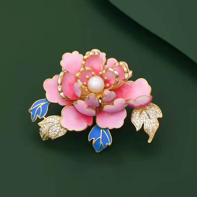 Sunward Growth Sunflower Brooch: Elegant Women's Corsage Pin for College Entrance Suits