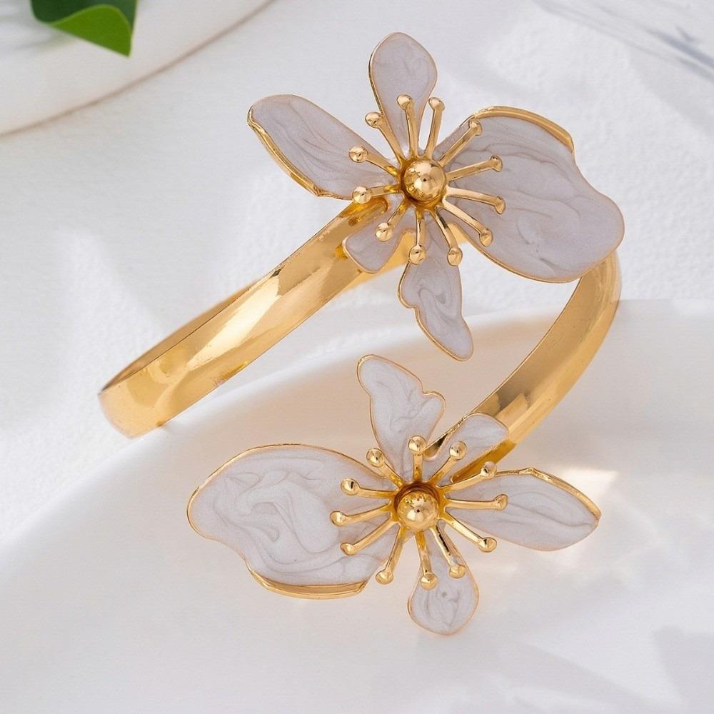 

Gold Color Enamel Flower Cuff Armlet Adjustable Design Open Arm Ring Wedding Party Style G