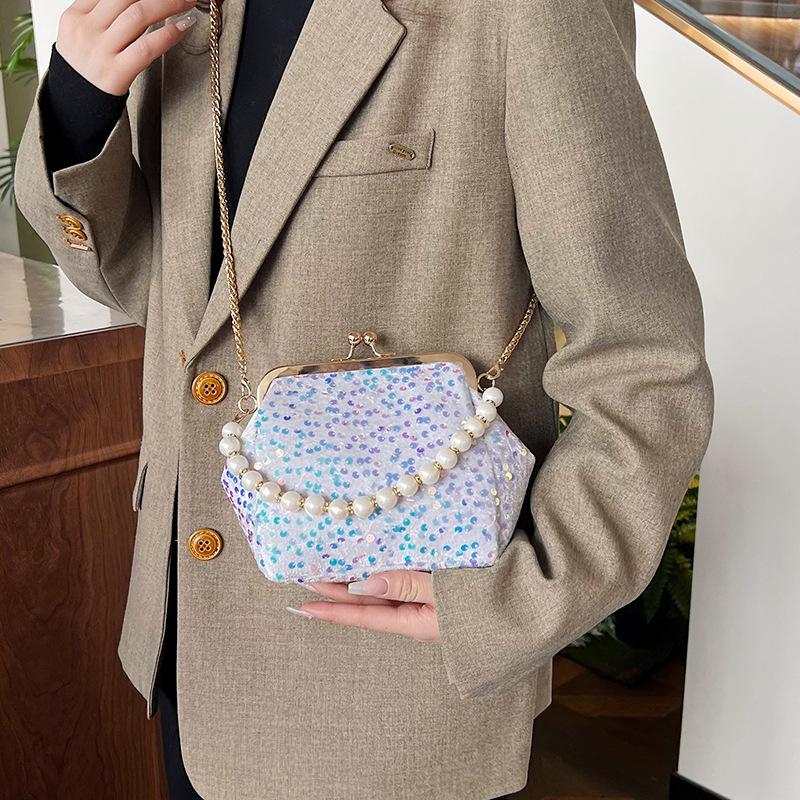 Sac à main tendance personnalisé à boucle clip, sequins, chaîne de perles brillantes, sac bandoulière portable, style exotique, sac de soirée