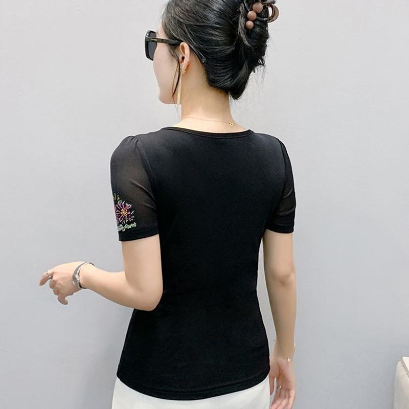 New Korean Sexy Lace V-Neck Designer T-Shirt Luxury Flowers Hot Diamonds Women's Tops Clothes Elegant Short Sleeve Casual Tees