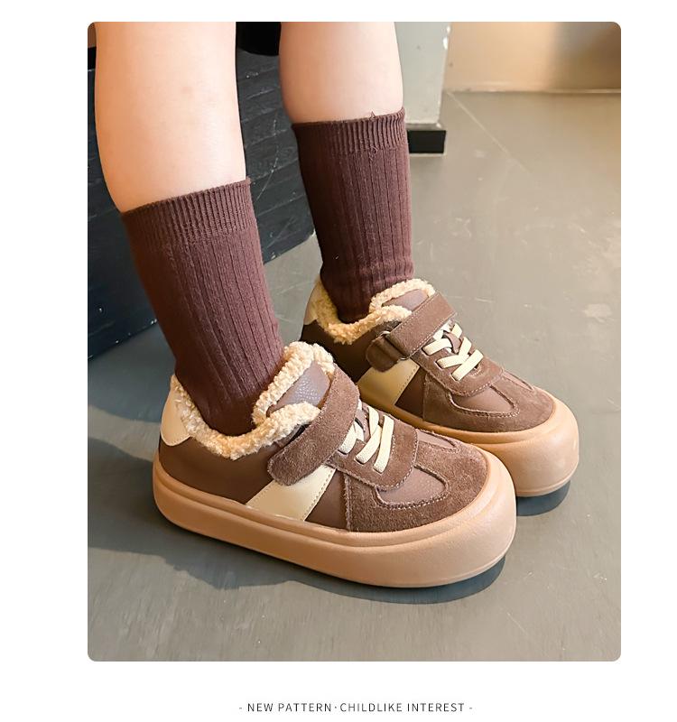 Baumwoll-Sportschuhe für Kinder: 2025 Herbst/Winter Samt, Rutschfest, Weiche Sohle, Warme Sneaker für Jungen und Mädchen.