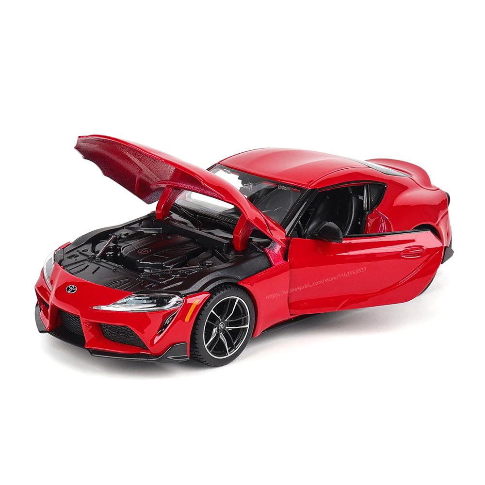 Maisto 1:24 New style 2021 Toyota GR Yaris simulation alloy car model crafts decoration collection toy tools gift