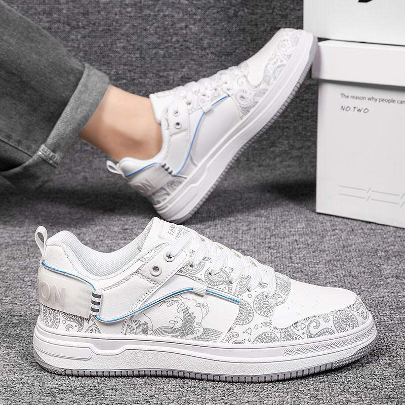 Neue Übergröße Mode Freizeit Board Schuhe Student Sport Laufschuhe