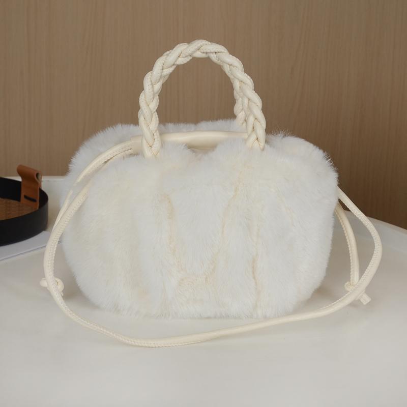 Imitation rabbit fur pleated messenger bag New style women s plush bag Cute pumpkin bag Elegant single shoulder messenger bag бежевый