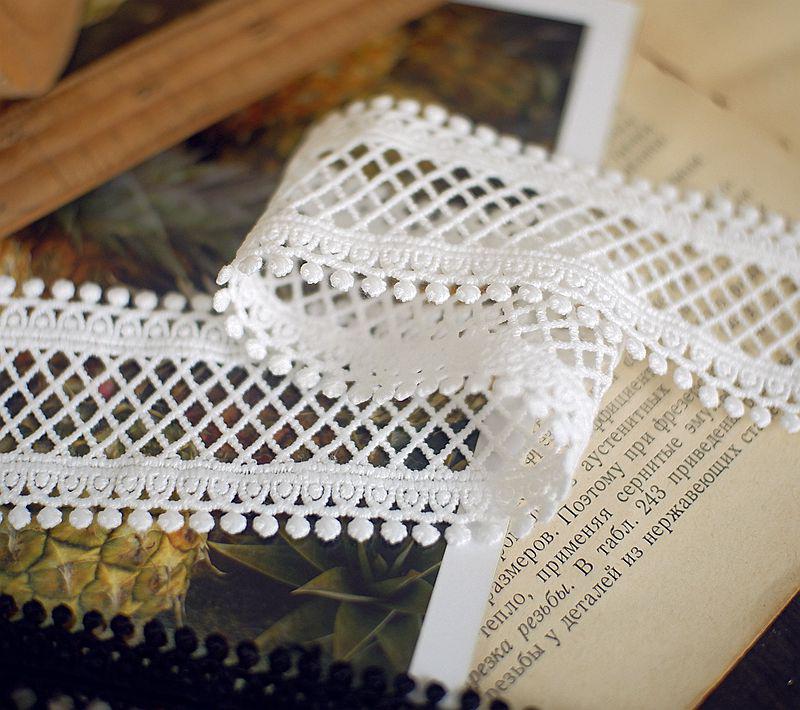 Water-Soluble Lace Trim Edge for DIY Clothing Accessories