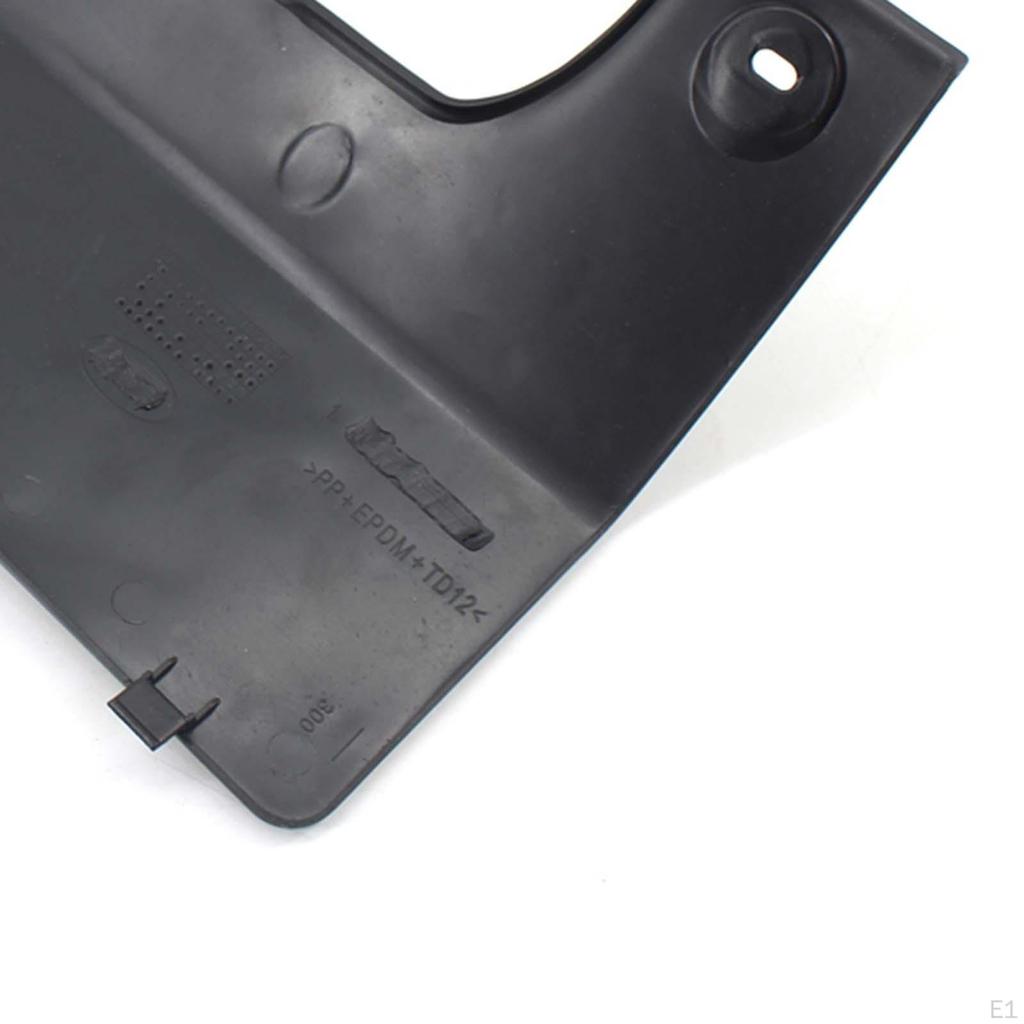 Rear Bumper Tow Hook Cover DPO 500011PCL for 005-2009 Auto Car Accessories