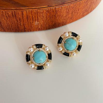 Turquoise Retro Court Style Earrings: Elegant and Unique Niche Design