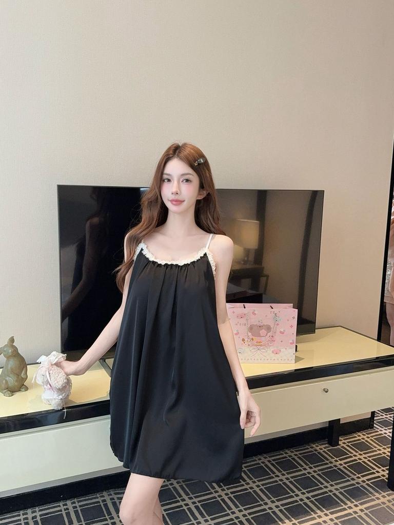 Sexy Suspender Nightgown Women's Summer Halter Ice Ribbon Chest Pad Cool Pajamas Pure Desire Wind Loose Simulation Silk Pajamas