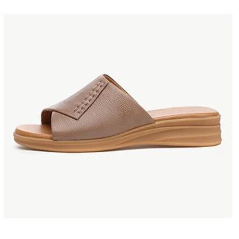 Fashion Fashionable Casual Slippers 2024 Summer New Versatile Outwear Soft Sole Women's Shoes Anti Slip and Durable Flat Bottom Sandals