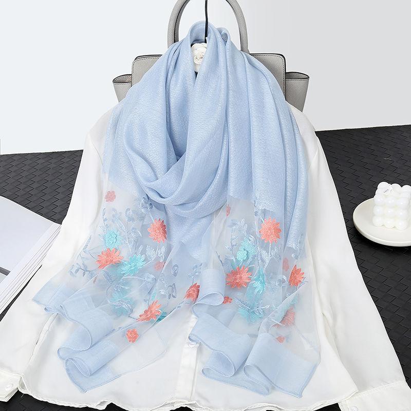 Eleganter Schal aus Seidenmischung mit Blumenstickereien – Atmungsaktives, sonnenschützendes und vielseitiges Tuch für stilvolle Wärme