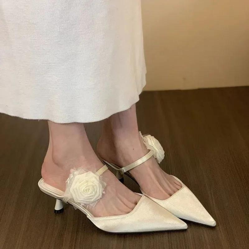 Fashion Ladies Shoes 2025 Pointed Toe Summer Floral Women's Slippers Plus Size Dress Slippers Women Thin Heels Modern Closed Toe Sandals