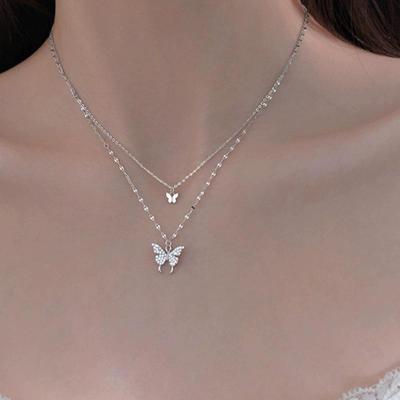 Kadınlar için Çift Katmanlı Titanyum Kelebek Kolye - Üst Düzey, Solmaz, Hafif Lüks Köprücük Kemiği Zinciri.