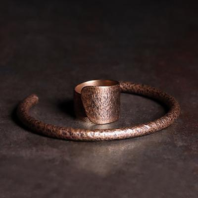 Solidna miedziana bransoleta mankietowa Rustykalny oksydowany wikingowski bangle Ręcznie robiony Unisex Zestaw biżuterii dla par Punkowe akcesoria