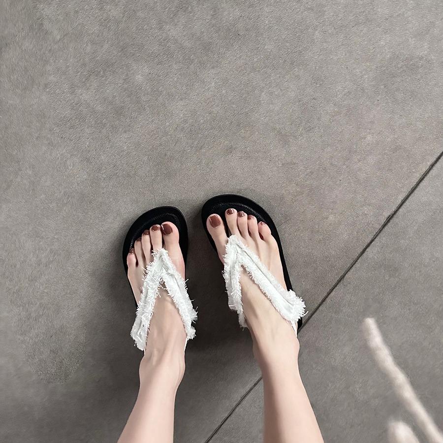 Sheepskin version~ Grape mother same summer fashion silk rough edge flat bottom toe leather soft sole sandals women's wear