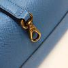 [Pre-Owned] Casual Solid Color Zipper Closure Leather Tote Bag - Excellent #1UBWIBH