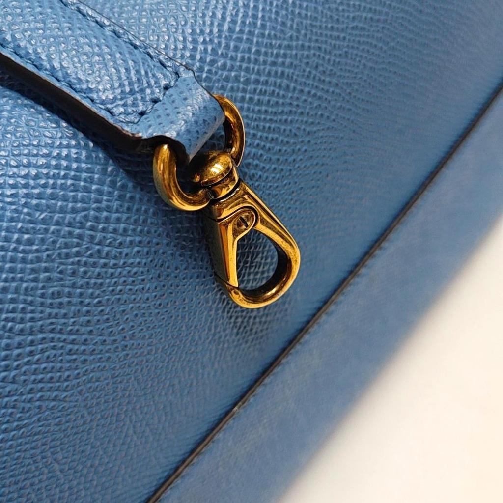 [Pre-Owned] Casual Solid Color Zipper Closure Leather Tote Bag - Excellent #1UBWIBH
