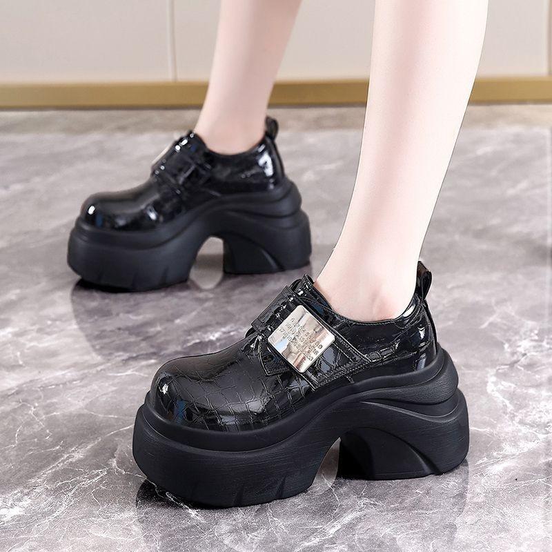 Thick-soled Women's Autumn New Versatile Velcro Retro Style Heightening Small Women's Small Leather Shoes