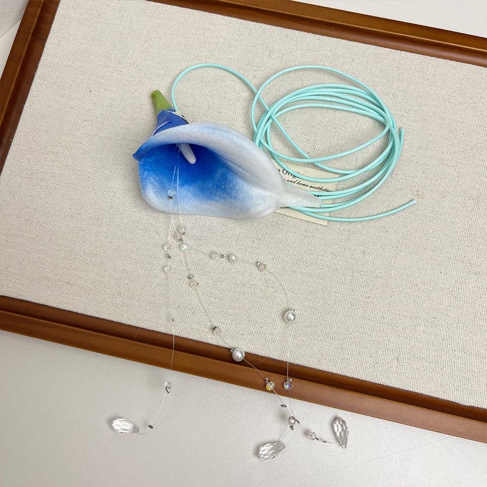 Exaggerated Flower Necklace Wax Rope Floral Clavicle Chain Personalized Flower Choker  Photograph