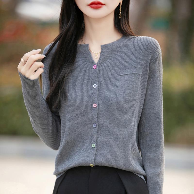 

Spring New V-neck Knitted Cardigan, Solid-color Buttonhole Striped Loose and Versatile Top S рожевий